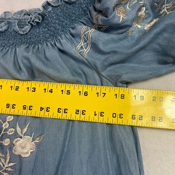 Zara Blue Mini Dress with White Floral Embroidery - Picture 5 of 11